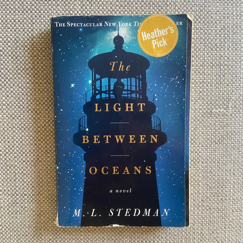 📖 5/25 book - the light between oceans